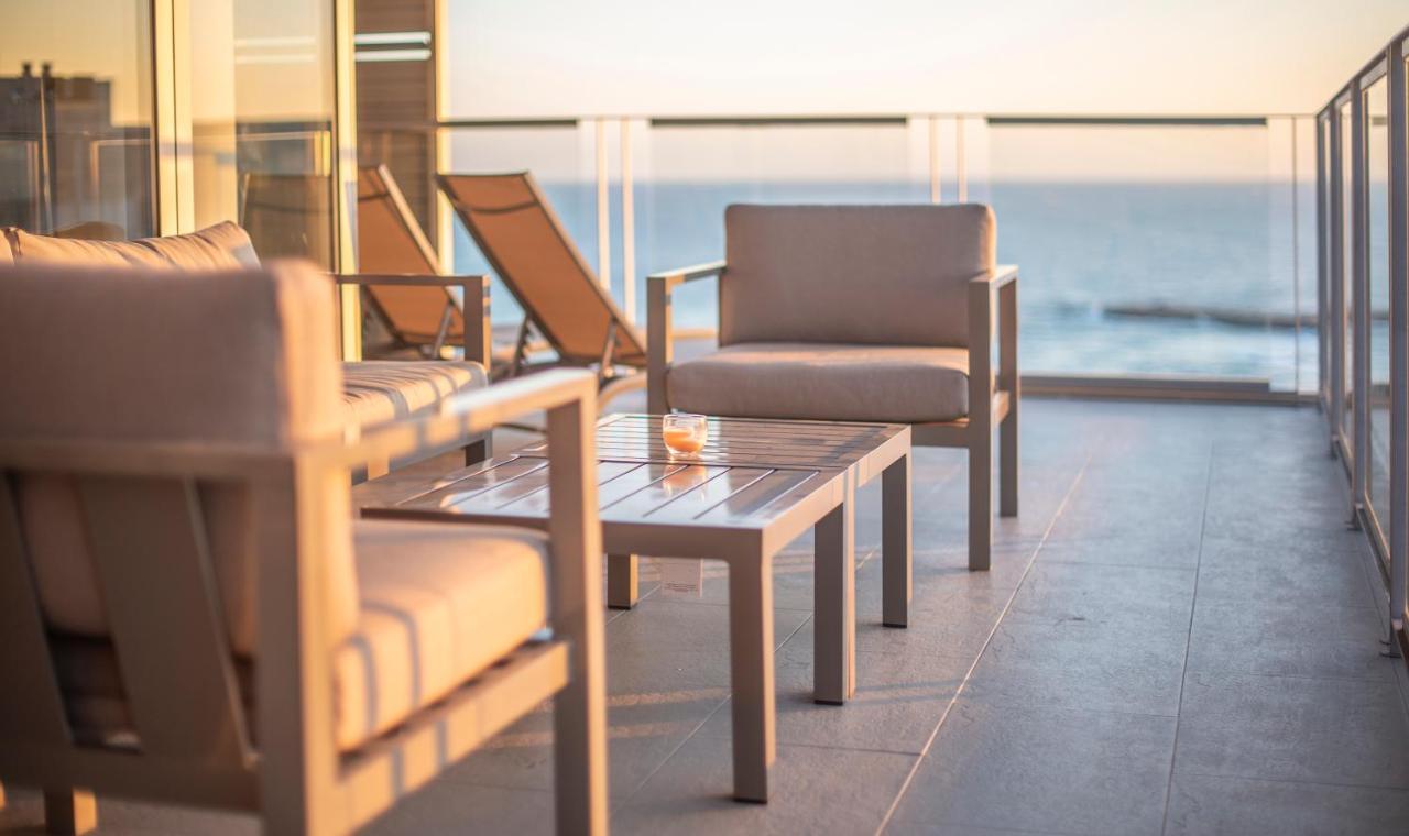 You Stylish Beach Apartments Barcelona Bilik gambar