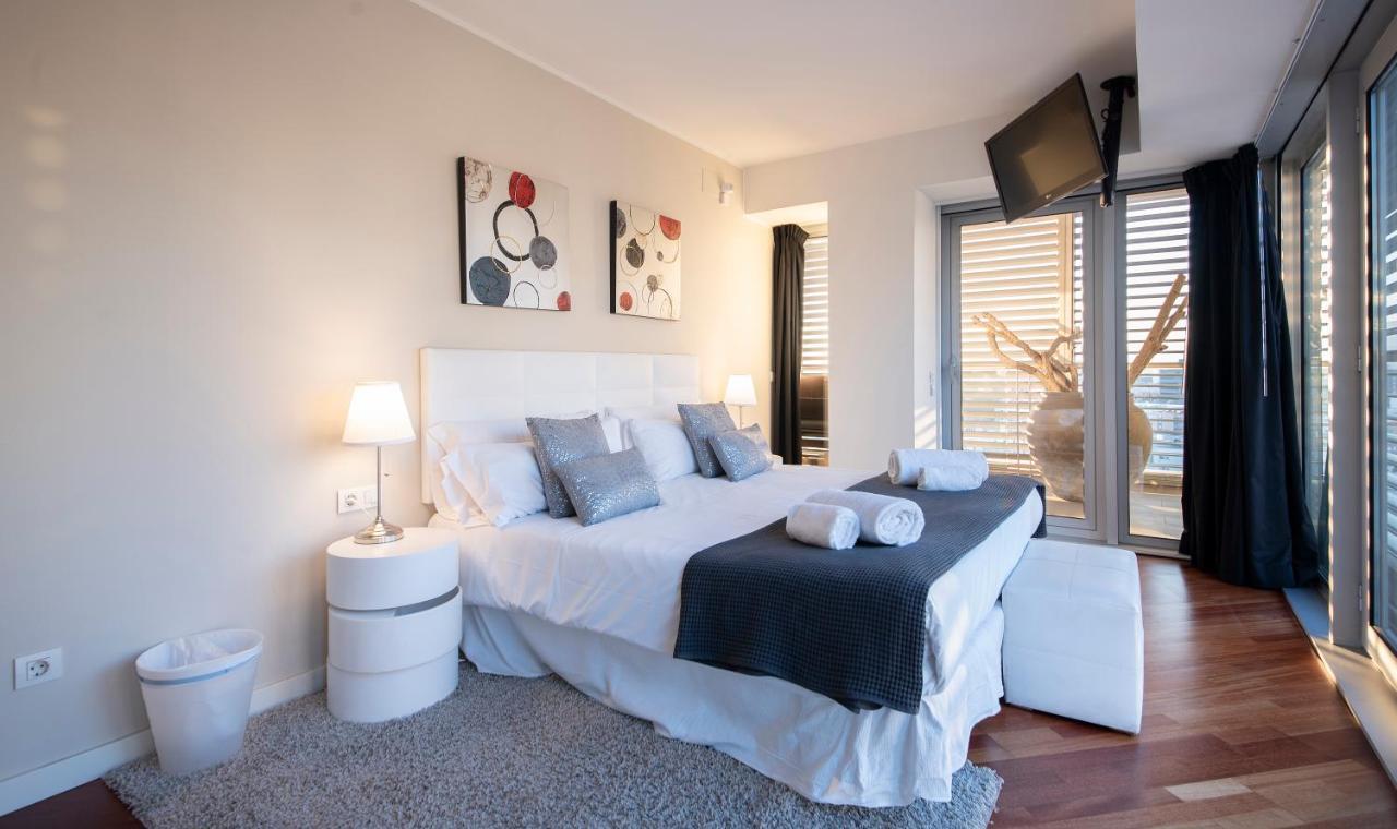 You Stylish Beach Apartments Barcelona Bilik gambar