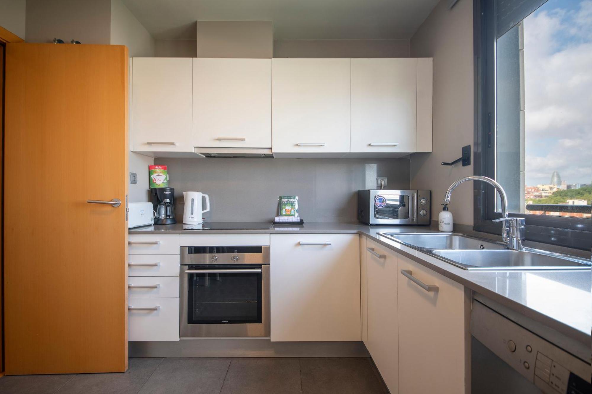 You Stylish Beach Apartments Barcelona Bilik gambar