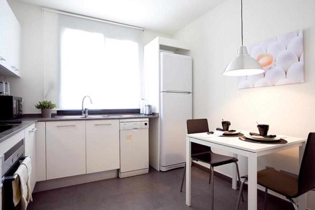 You Stylish Beach Apartments Barcelona Bilik gambar